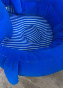 Cute Penguin Baby Sofa Seat