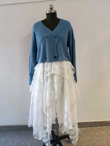 (price drop) offwhite lace skirt