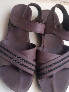 Like New  Stylish Brown Thong Sandals