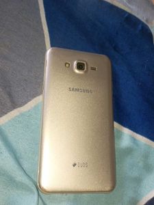 Samsung J7 NXT Smartphone