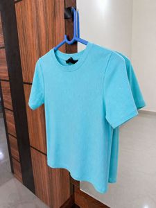 Ribbed Crew Neck T-Shirt