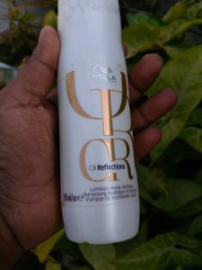 Wella Oil Reflections Shampoo