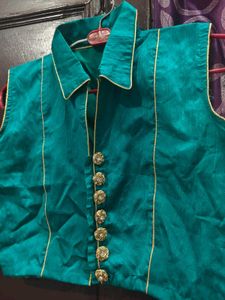 Teal Sleeveless Blouse