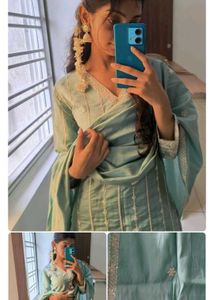 Elegant Mint Green Embroidered Kurti Set