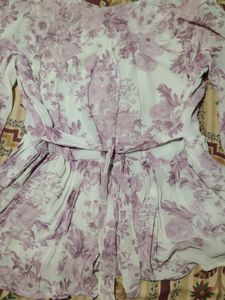 Beautiful Floral Print top❤️