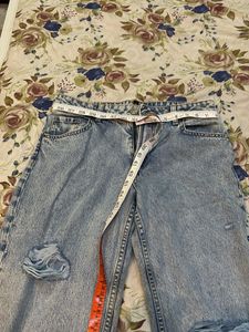 Distressed Wide Leg Jeans