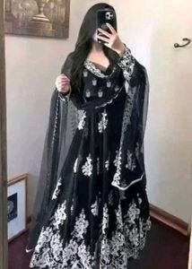 Elegant Black Kurta Set with Silver Embroidery