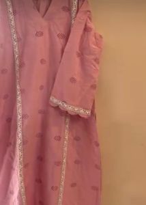 Pink cotton Embroidered Kurta
