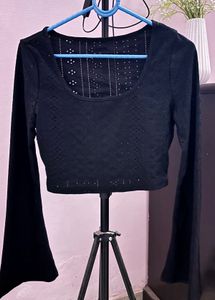 Chic Black Bell Sleeve Crop Top