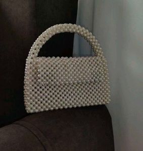 Elegant Pearl Beaded Handbag