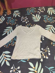 Sparkly V-Neck Long Sleeve Top