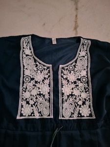 Elegant Teal Kurta with White Embroidery