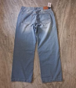 New Wide Leg Mid Rise Light Wash Jeans