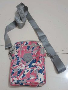 Cute Pink &amp; Blue Floral Crossbody Bag