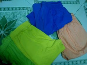 Colorful leggings