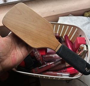 Vega Hair Brush