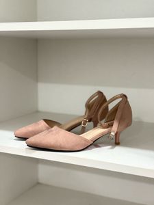 Mauve Kitten Heels 👠
