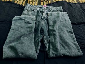 straight cut jeans
