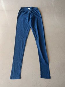 Comfortable Navy Blue Leggings