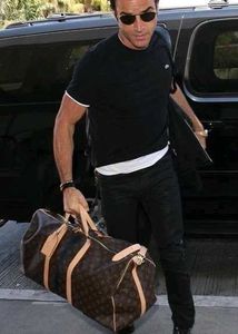 LOUIS VUITTON* ( NO BOX)*GYMBAG#TRAVELINGBAG#**UNI