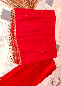 *Red Heavy Embroidered Bridal Suit with Inner-4 Pi