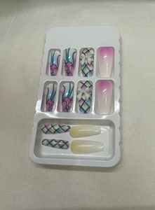 Press-On Nail Set