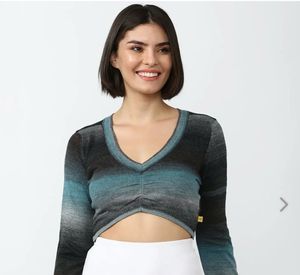 Stylish Ombre Crop Top