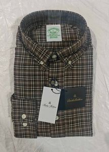 Men's Plaid Button-Down Shirt