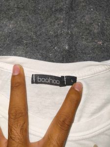 Boohoo 'Couture' Pearl Lips Graphic White T-Shirt