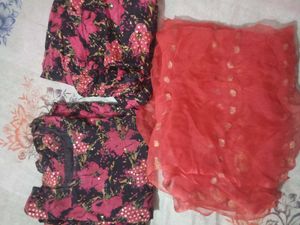 Elegant Floral Kurta Set with Dupatta