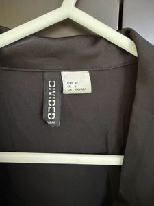 H&amp;M Satin Collared Shirt