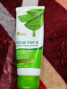 sunscreen lotion SPF 50