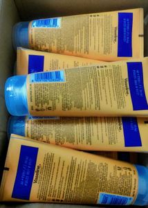 Vaseline Gluta hya sunscreen SPF 50 pa++++