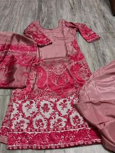 Pakistani Suit