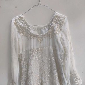 Elegant White Embroidered Kurta Set