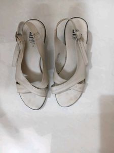 Stylish Cream Slingback Sandals