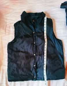 Very Beautiful Sleeveless Jacket
