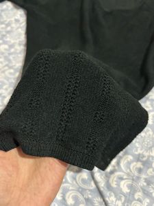 Classic Black V-Neck Long Sleeve Top