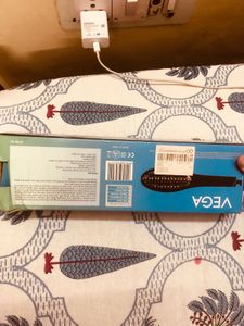 Vega X-Star Hair Straightening Brush