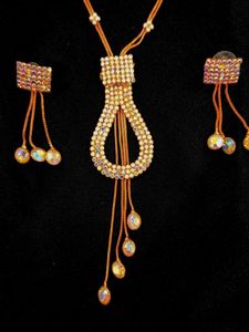 Sparkling Pendant Necklace and Earrings Set