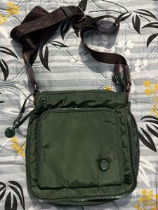 Stylish Green Crossbody Bag