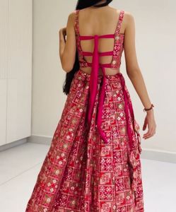 Stunning pink Embroidered Lehenga Set