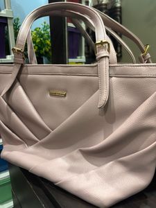 Chic Pink Tote Handbag