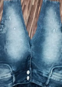 Stylish Blue women's Jeans short