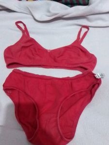 Red Non Paded Bra Panty Set . Size 30