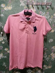 us polo l size black and peach colour T-shirt