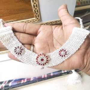 925 Pure Silver Elegant Necklace with earrings.