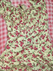 Floral Print Puff Sleeve Midi Dress