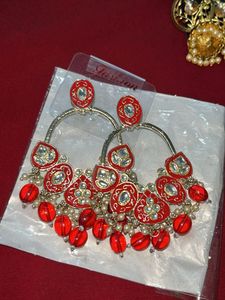 party ready 3-in-1 Royal Earring Combo