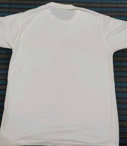 Two casual T shirt combo